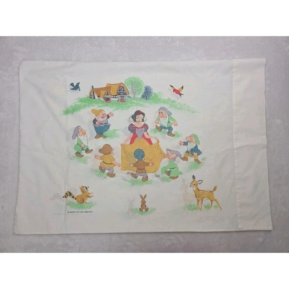 Vtg 1967 Disney Prod Wamsutta Ultracale Snow White Dwarves Standard Pillowcase‎